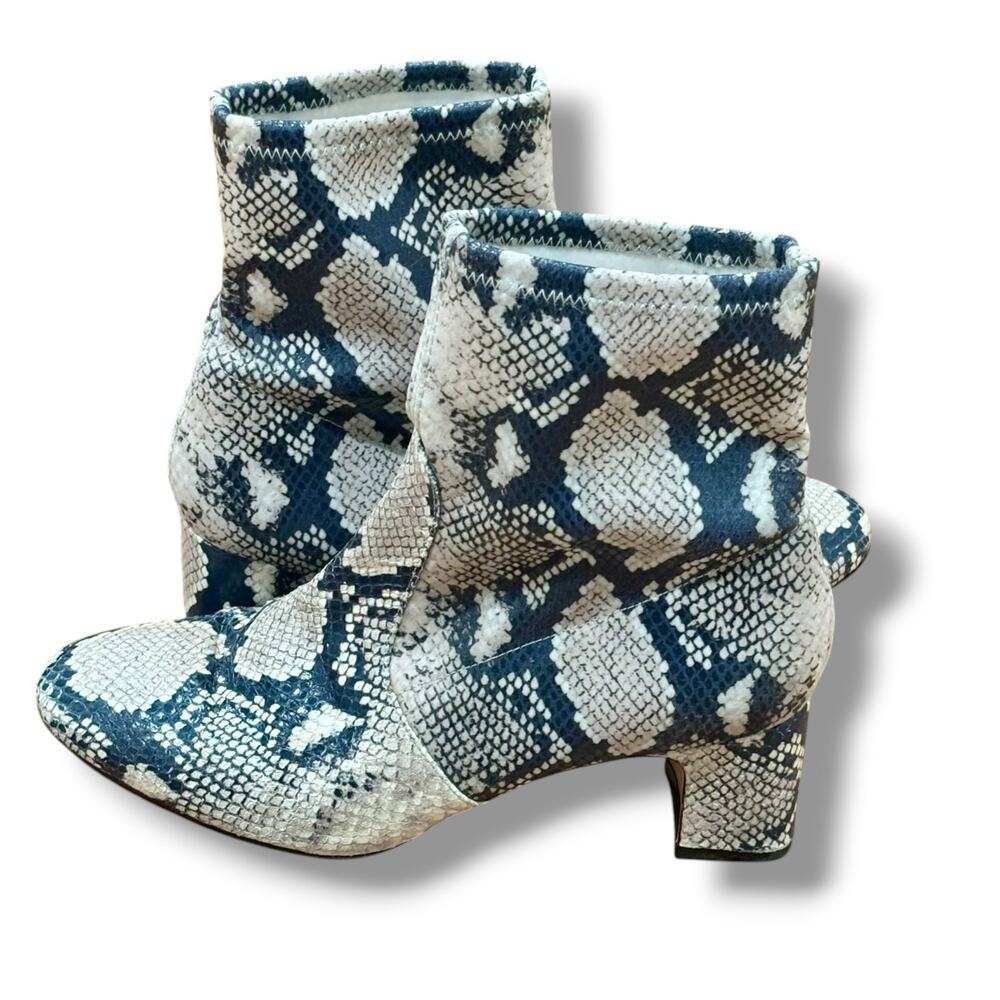 Stuart Weitzman Ernestine Python Stretch Leather Sock Bootie Women’s Size 8M